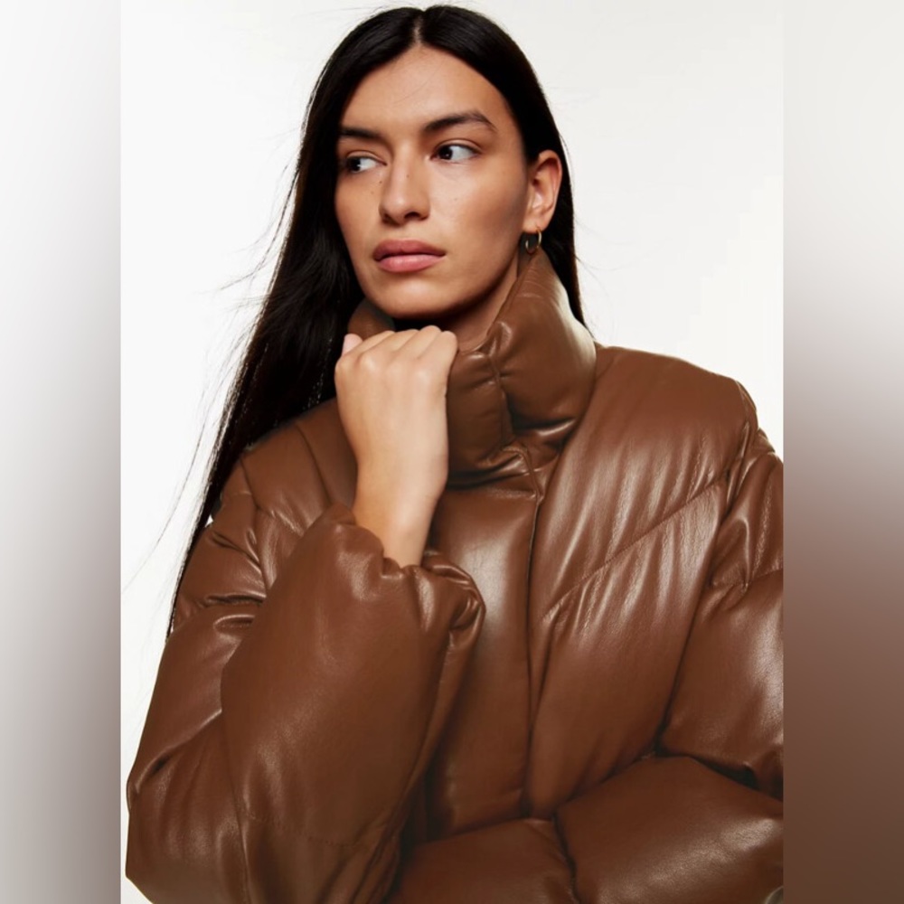 Aritzia Wilfred Cloud Puff Vegan Leather in Cognac - Picture 6 of 8